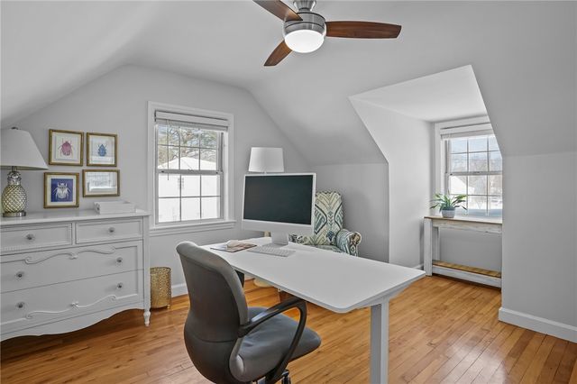 44 Westbrook Road, Warwick, RI 02886