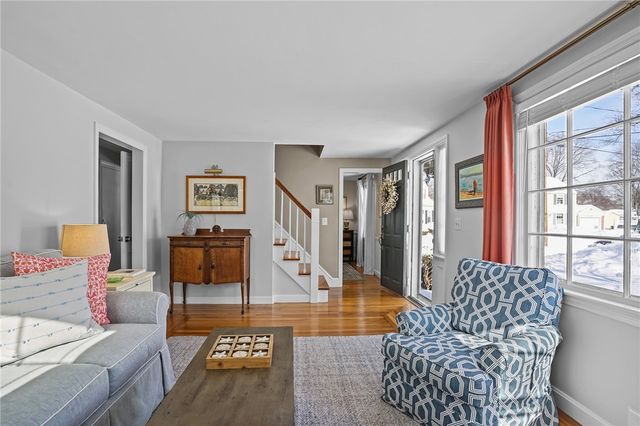 44 Westbrook Road, Warwick, RI 02886