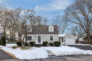 44 Westbrook Road, Warwick, RI 02886