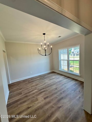 875 Hazelwood Drive, Lake Cormorant, MS 38641