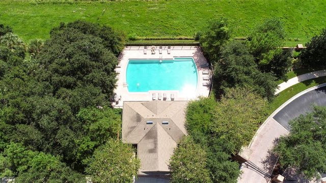 5001 BARNSTEAD DRIVE, Riverview, FL 33578