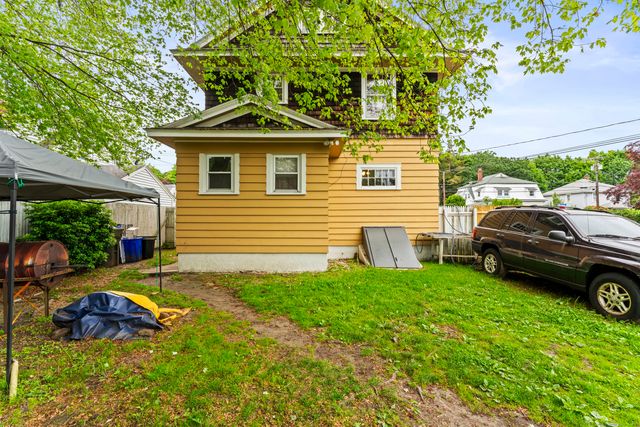 245 Ledyard Street, New London, CT 06320
