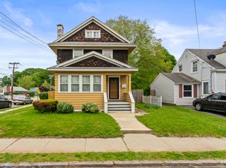 245 Ledyard Street, New London, CT 06320