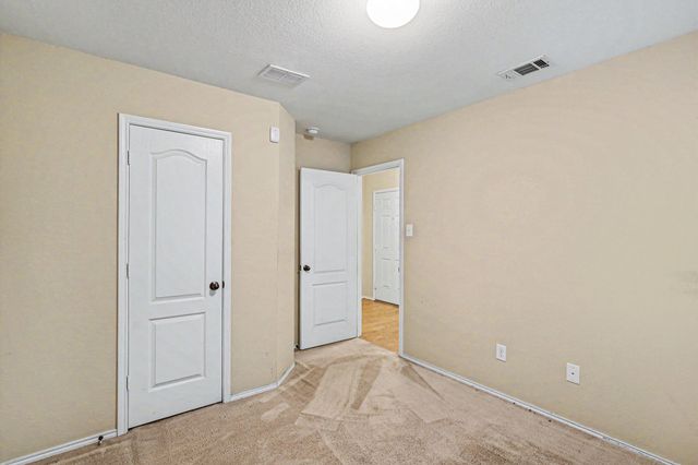 1865 Lynnwood Hills Drive, Fort Worth, TX 76112