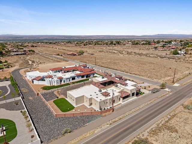 10310 Signal Avenue NE, Albuquerque, NM 87122