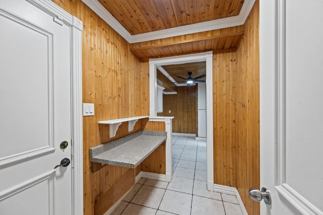 1882 Hillcrest Drive, Lewisville, TX 75077