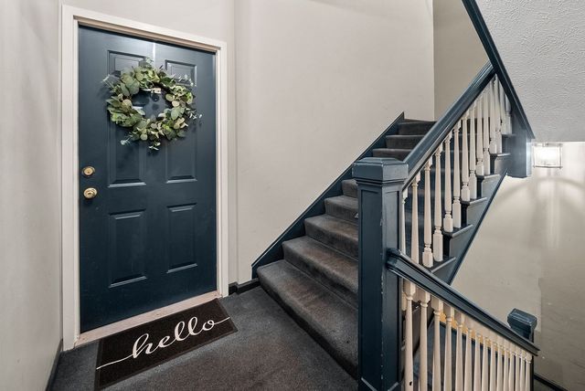 5611 Elmer Street 202, Shadyside, PA 15232