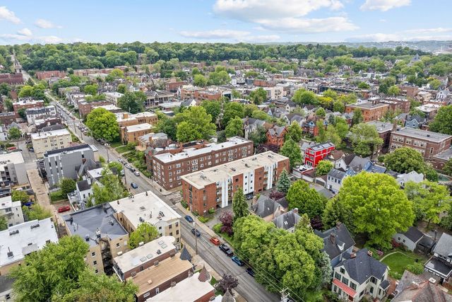 5611 Elmer Street 202, Shadyside, PA 15232