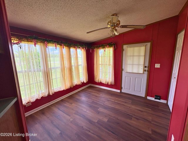 171 Harry Rucker Rd, Bardstown, KY 40004