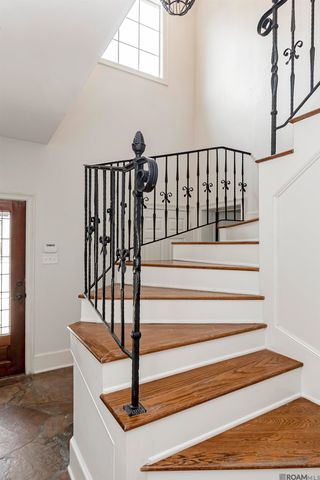 1605 Applewood Rd, Baton Rouge, LA 70808