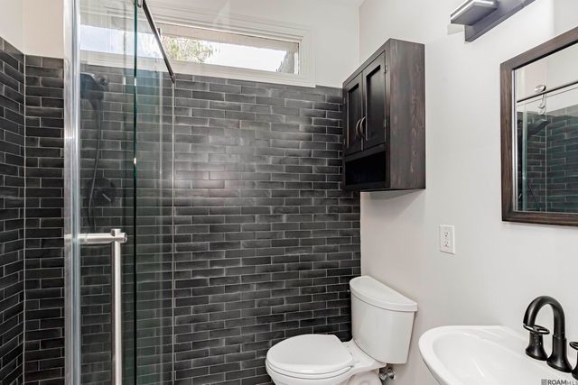 1605 Applewood Rd, Baton Rouge, LA 70808