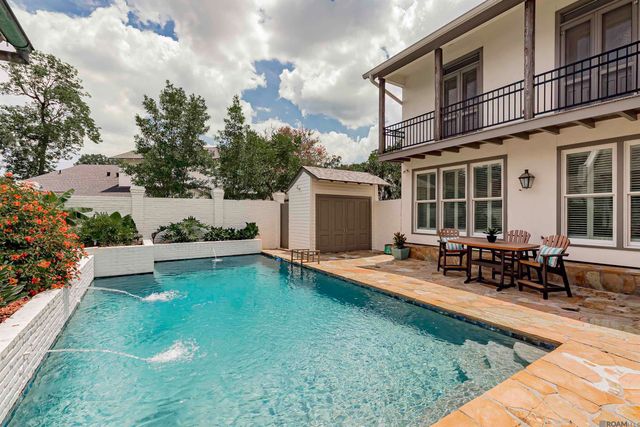 1605 Applewood Rd, Baton Rouge, LA 70808