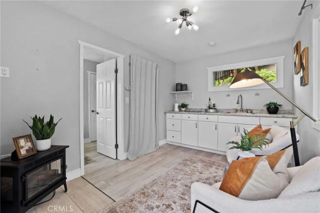 1807 Valencia, Carlsbad, CA 92008