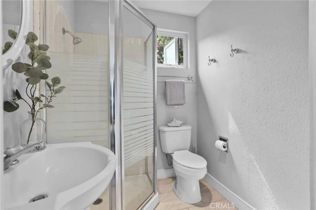 1807 Valencia, Carlsbad, CA 92008