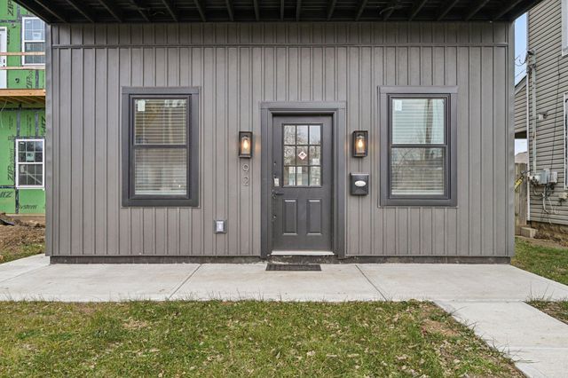 92 E Innis Avenue, Columbus, OH 43207
