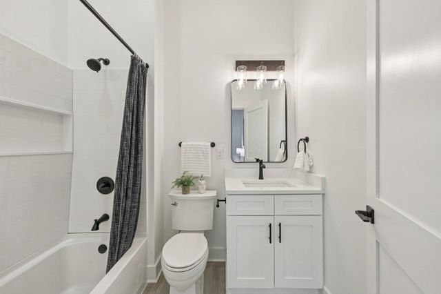 92 E Innis Avenue, Columbus, OH 43207