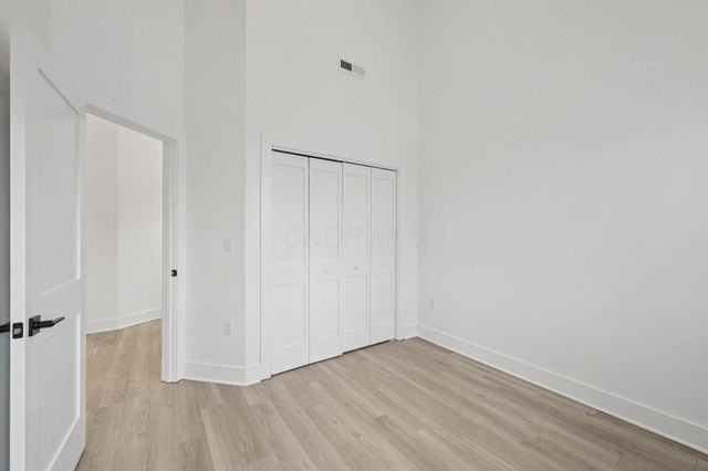 92 E Innis Avenue, Columbus, OH 43207