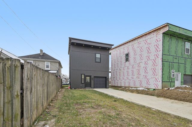 92 E Innis Avenue, Columbus, OH 43207