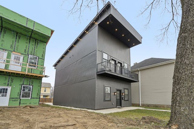 92 E Innis Avenue, Columbus, OH 43207