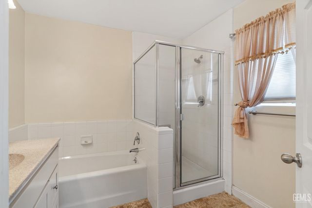 200 El Tovar Court, Bakersfield, CA 93309