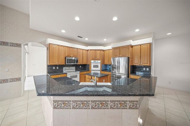 9043 MISTY CREEK DRIVE, Sarasota, FL 34241
