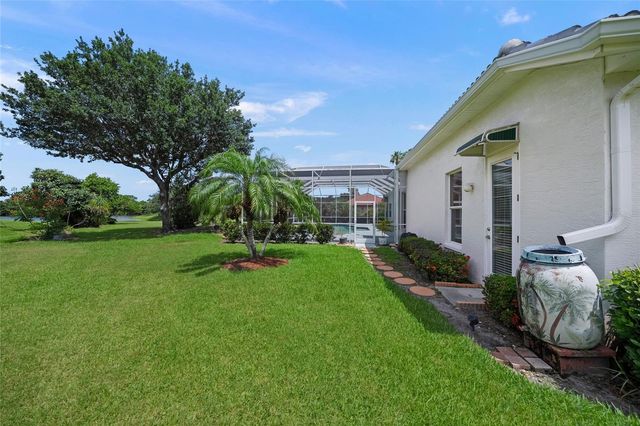 9043 MISTY CREEK DRIVE, Sarasota, FL 34241