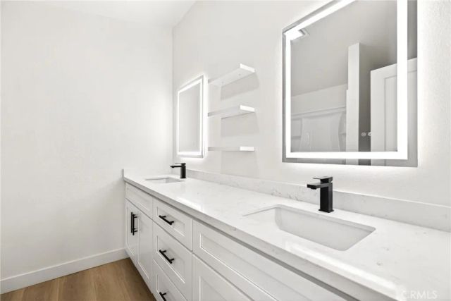 80 E Dawes 126, Perris, CA 92571