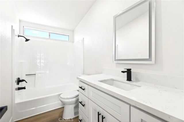 80 E Dawes 126, Perris, CA 92571