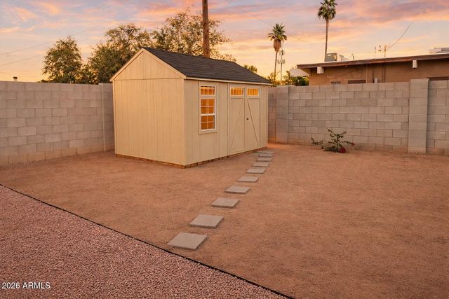 271 N APACHE Drive, Chandler, AZ 85224