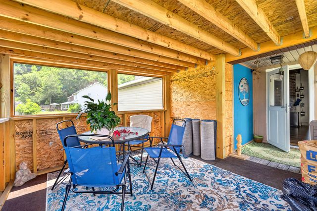 105 2nd STREET, Perry Twp, PA 15473