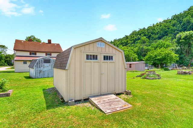 105 2nd STREET, Perry Twp, PA 15473
