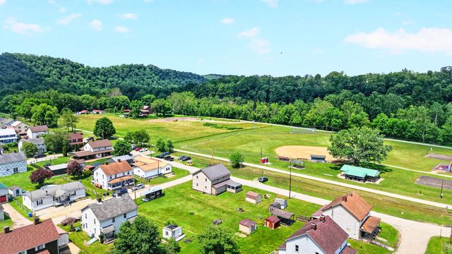 105 2nd STREET, Perry Twp, PA 15473