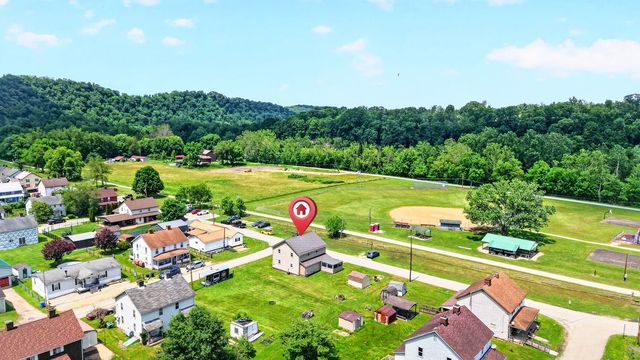 105 2nd STREET, Perry Twp, PA 15473