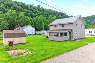 105 2nd STREET, Perry Twp, PA 15473