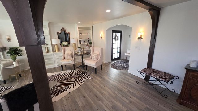 10501 S 129th East Avenue, Broken Arrow, OK 74011