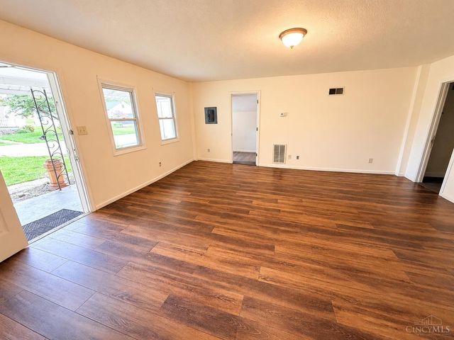 115 W Warren Street, Lebanon, OH 45036