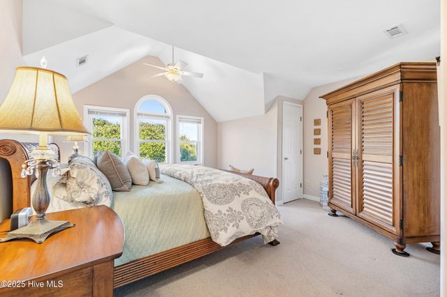 460 N Anderson Boulevard, Holly Ridge, NC 28445