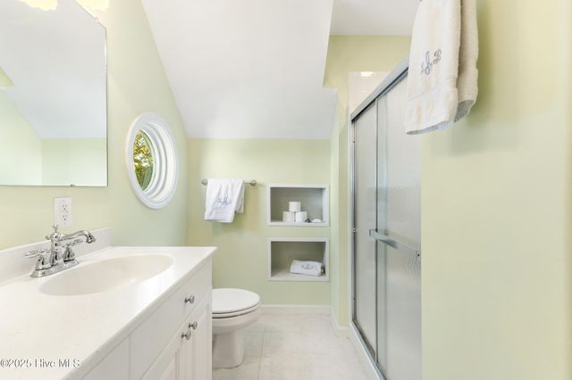 460 N Anderson Boulevard, Holly Ridge, NC 28445