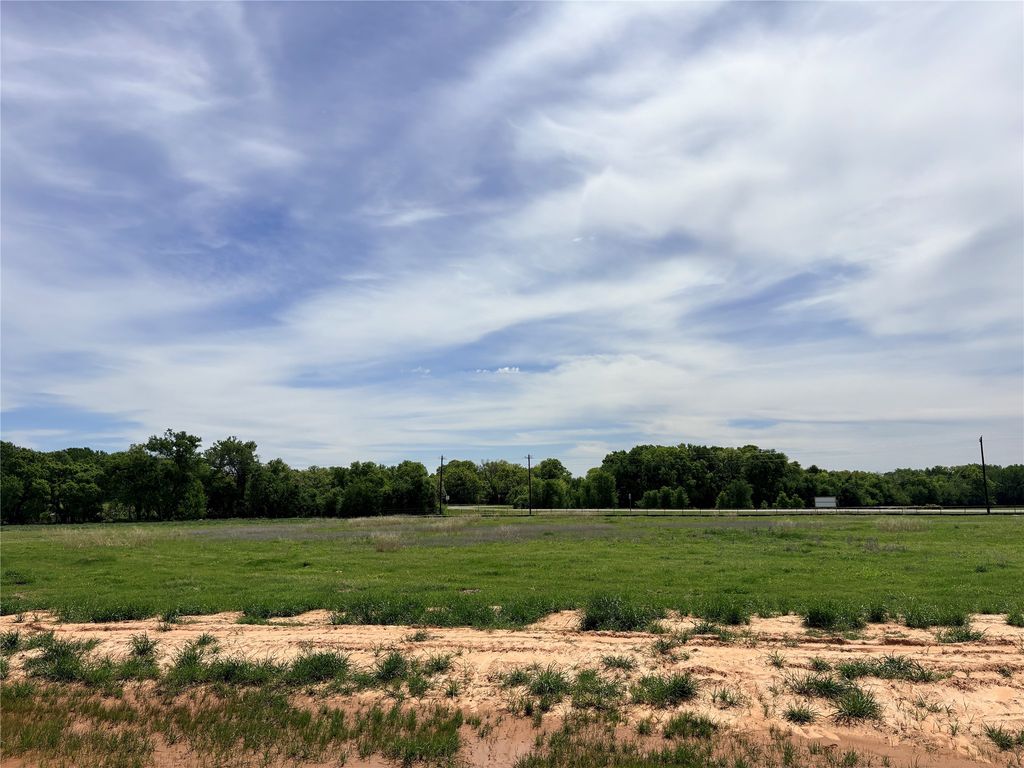 156 Daggett Drive, Decatur, TX 76234
