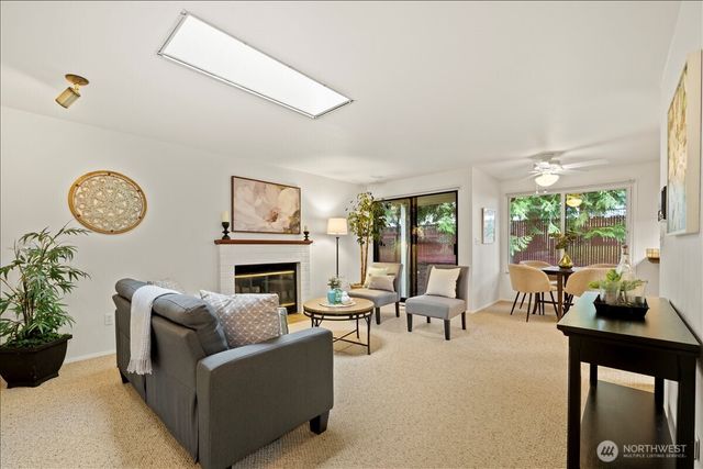 24848 13th Avenue S, Des Moines, WA 98198