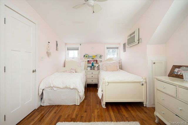 130 N Kings Avenue, Massapequa, NY 11758