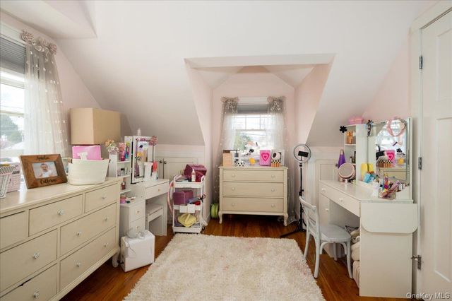 130 N Kings Avenue, Massapequa, NY 11758
