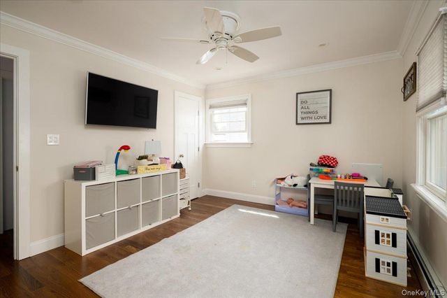 130 N Kings Avenue, Massapequa, NY 11758