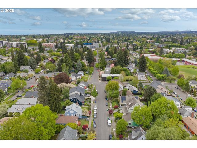 2055 N ALBERTA St, Portland, OR 97217