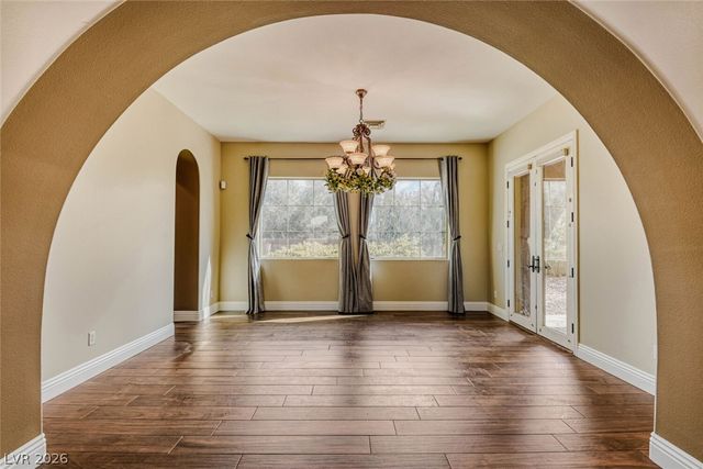 8490 Via De Bellasidra Court, Las Vegas, NV 89123