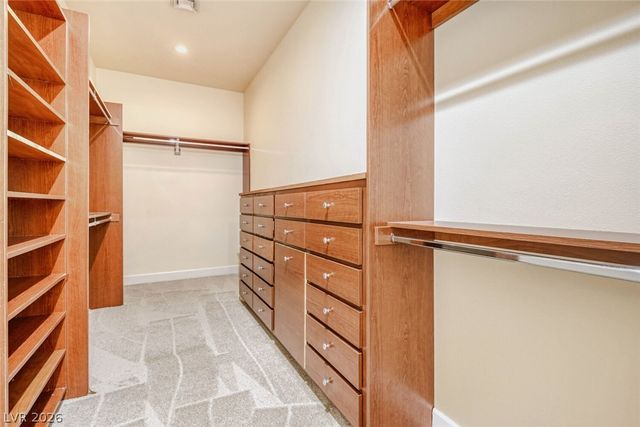 8490 Via De Bellasidra Court, Las Vegas, NV 89123