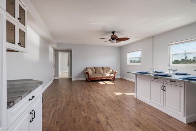 6000 2ND STREET E 6, St Pete Beach, FL 33706