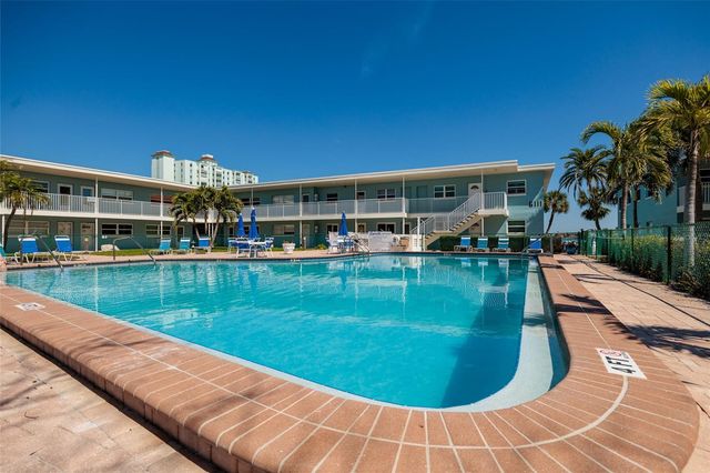 6000 2ND STREET E 6, St Pete Beach, FL 33706