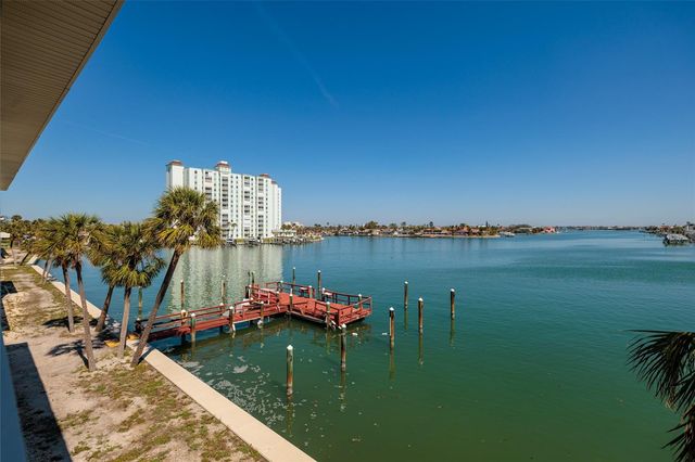 6000 2ND STREET E 6, St Pete Beach, FL 33706
