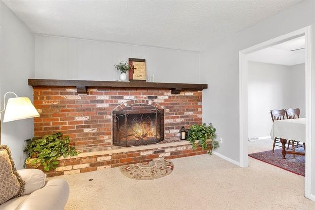 522 Hargis Lane, Belton, MO 64012